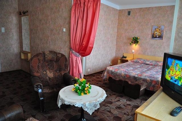 Hotel Stroomi Talin Quarto foto