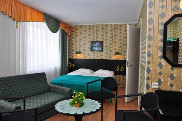 Hotel Stroomi Talin Quarto foto